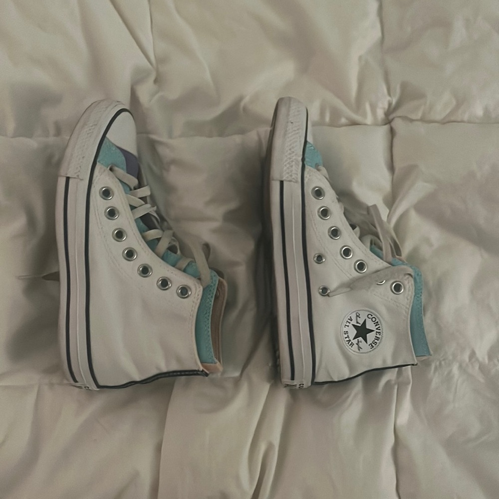 Women’s double tongue converse